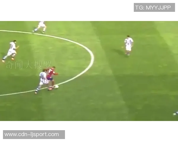 足球史上最杰出的守门员评选与他们的传奇故事揭秘 足球史上最杰出的守门员评选与他们的传奇故事揭秘